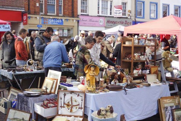 Beccles Antiques Street Market